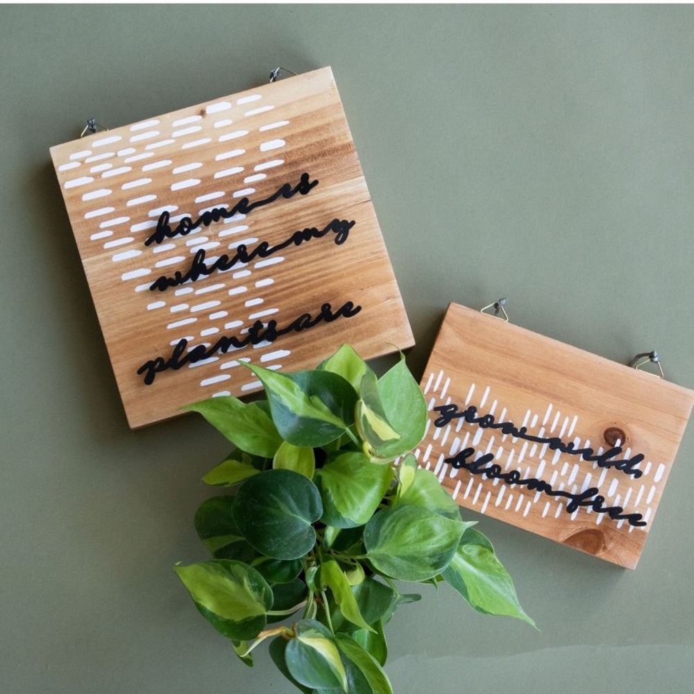 🌿Grow Wild, Bloom Free🌿 Wooden Wall Hanging Sign